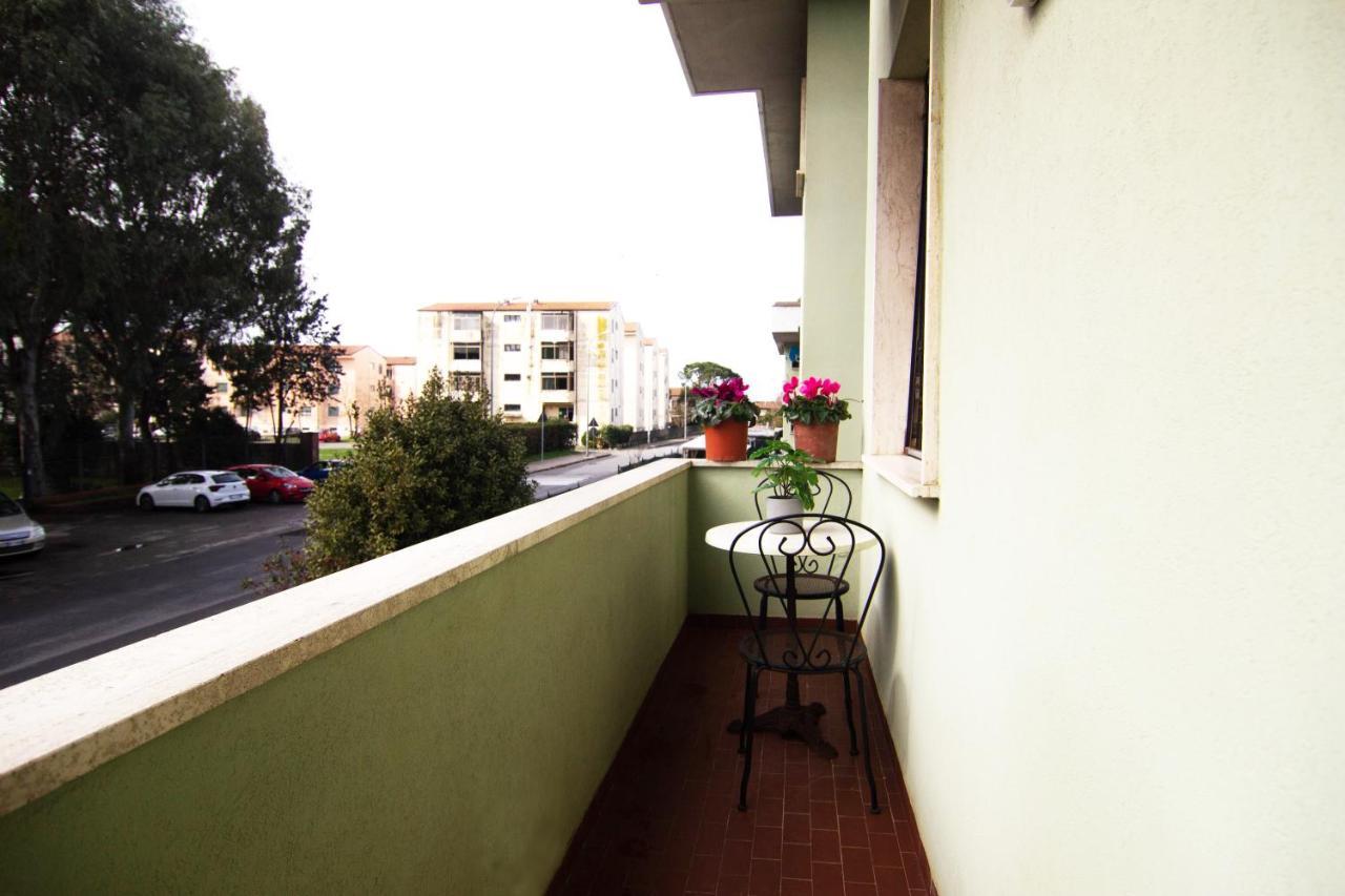 1Km Dalla Torre Appart. Con Balcone E Posto Auto Pisa Ngoại thất bức ảnh
